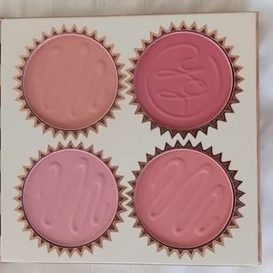 BH Cosmetics powder Blush Palette